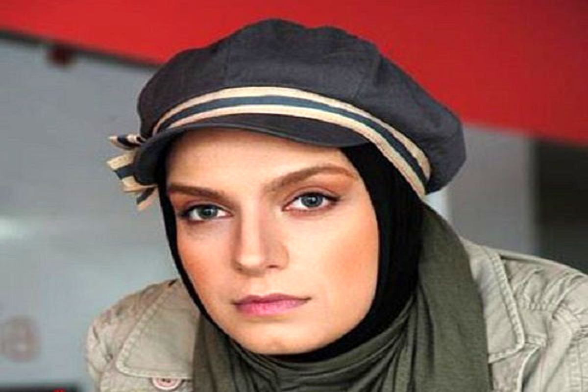 پست جدید الیکا عبدالرزاقی