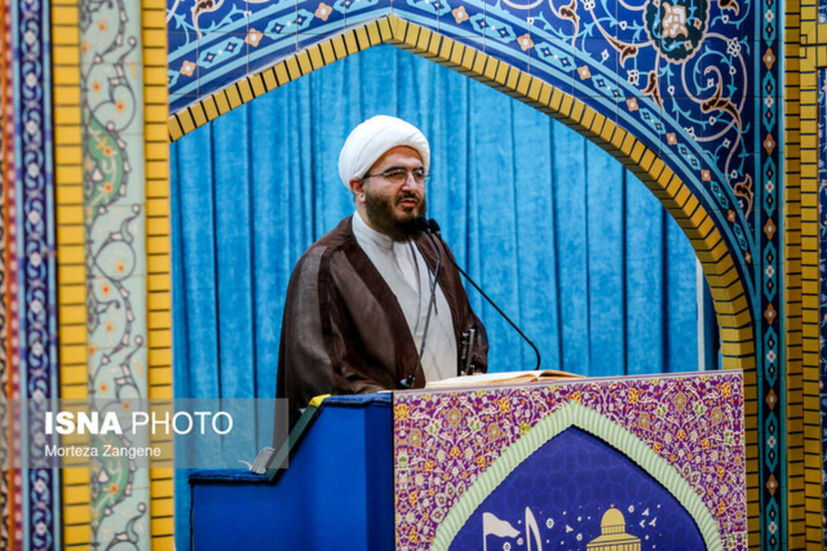 خطیب نماز جمعه تهران:امنیت امروز ایران سرمایه است/ملت خواستار رفع ابهام از حادثه مرحومه مهسا امینی هستند