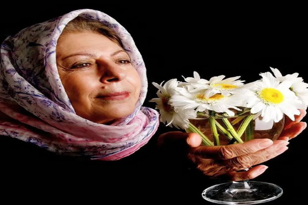 آرتین فرزند جدید ثریا قاسمی