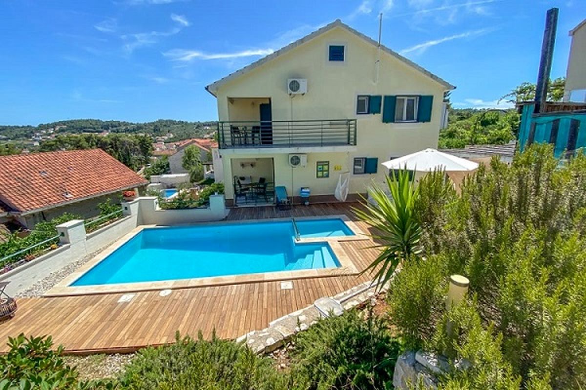 خرید ویلا لوکس یا ساخت ویلا لوکس؟