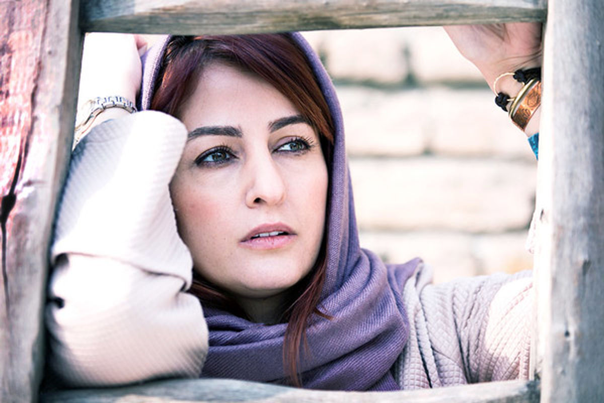 هنجار شکنی ، کار دست شقایق دهقان داد