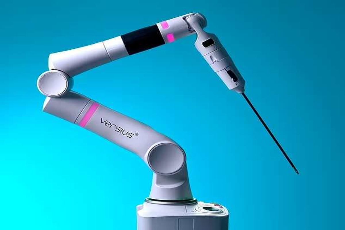 ربات جراح در بریتانیا