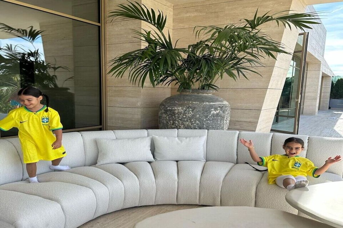 نامزد رونالدو حرص آرژانتینی ها را درآورد