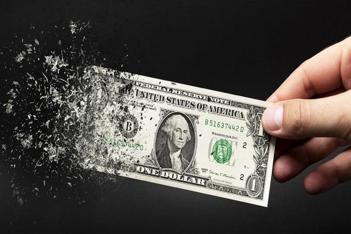 زنگنه: دلالان بازار ارز را هیجانی کردند/ ارزانی قطعی دلار!