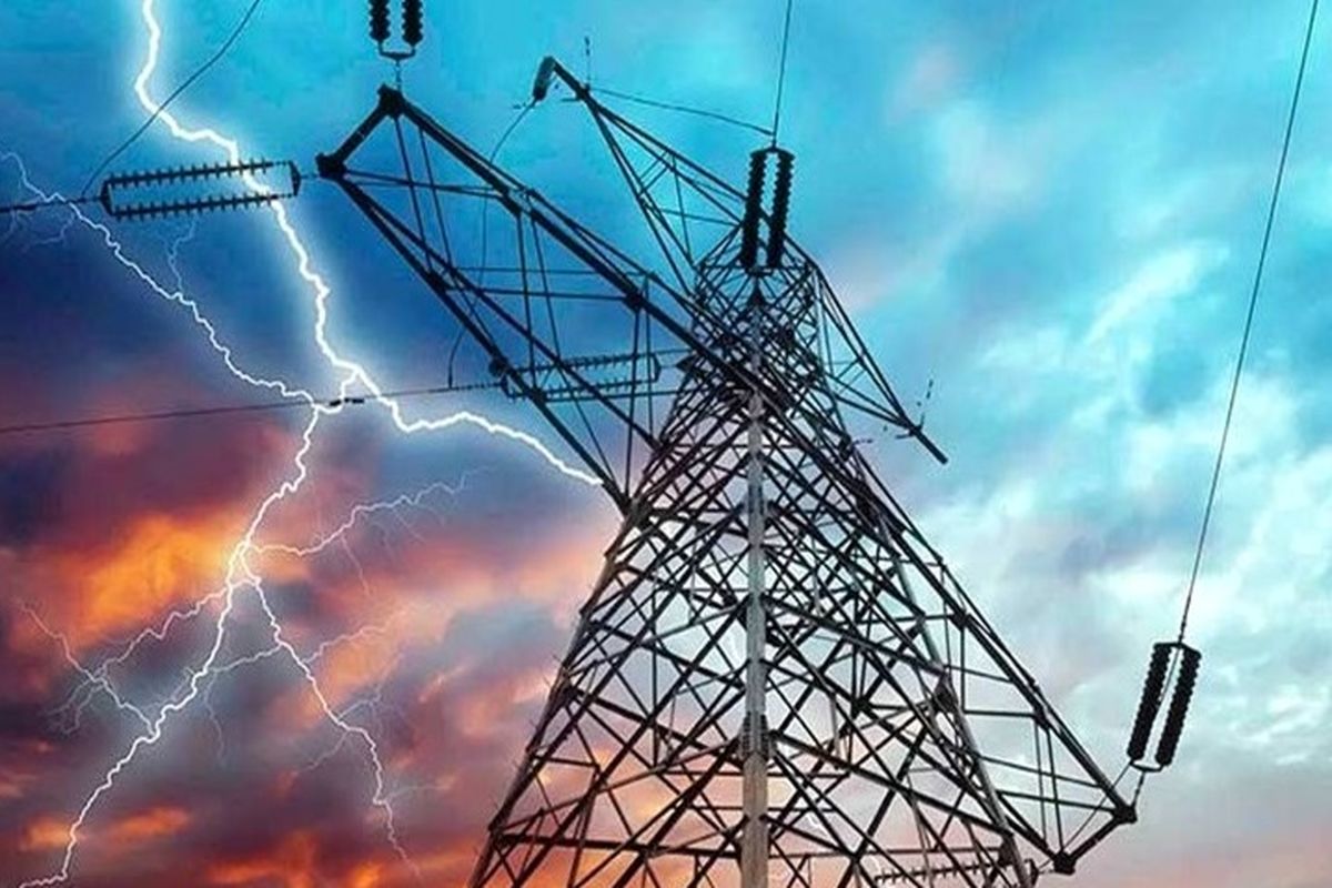 لزوم سرمایه گذاری ۸ میلیاردی در صنعت برق / مصرف برق در ایران رکورد زد