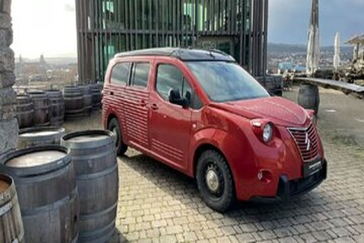 ورود مینی‌ ون ژیان به خیابان پس از رونمایی + تصاویر