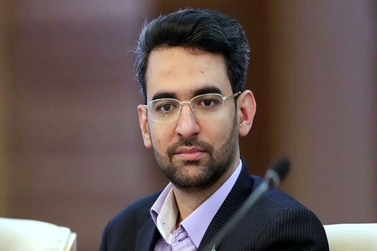 آذری جهرمی: جیب ایلان ماسک را پر نکنید / افزایش تعرفه اینترنت پیامد بدی دارد