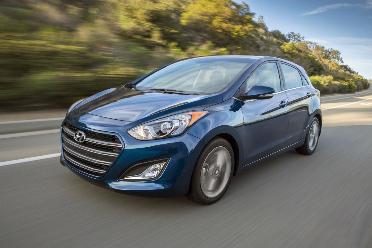 این خودرو پر طرفدار خارجی هم قیمت پراید شد + فیلم