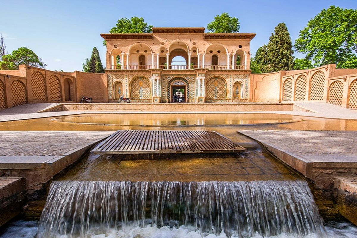 سفر ۳ روزه به کرمان چقدر هزینه دارد؟