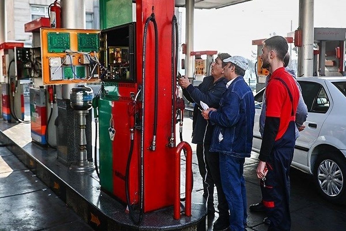 سهمیه بنزین یارانه ای ثابت ماند؟