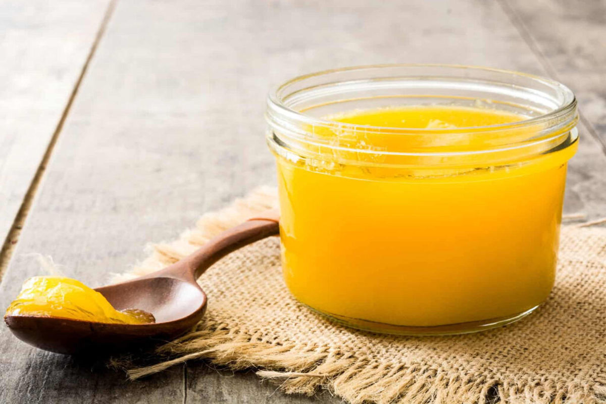 خرید ۹۰۰ گرم از این روغن ۵۴۵ هزار تومان پول می خواهد / لیست قیمت انواع روغن در بازار