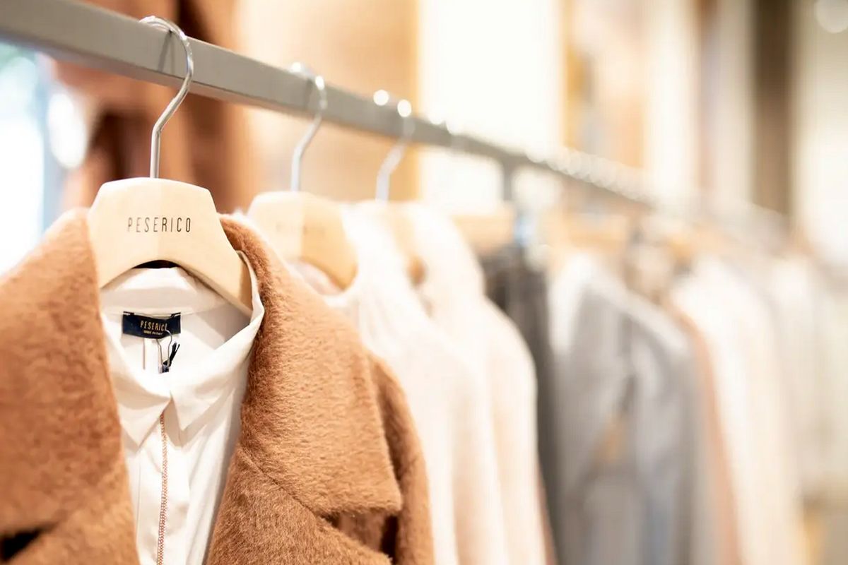 خرید این پالتو ایرانی بیش از ۴۳ میلیون تومان آب می خورد