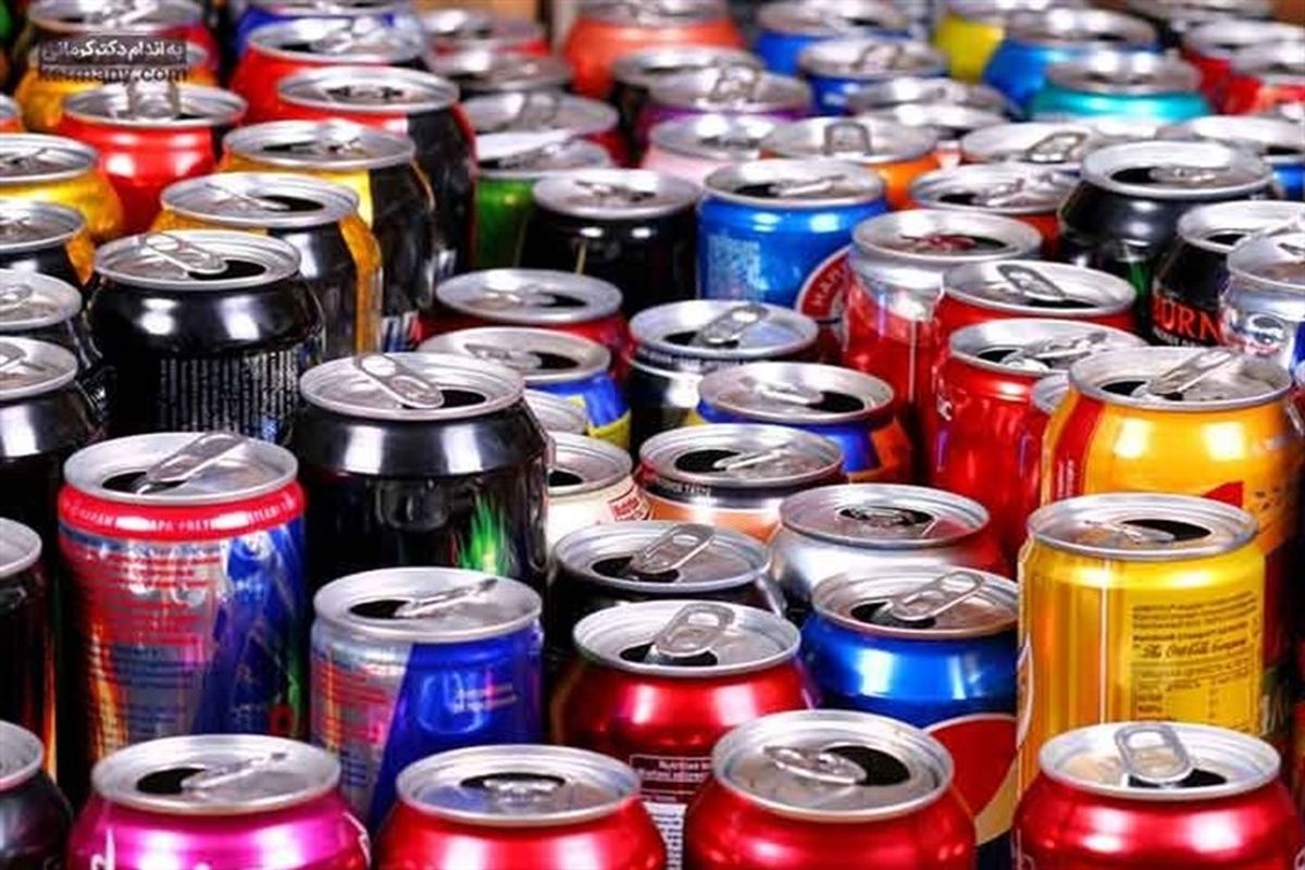 توقیف یک برند نوشیدنی در تهران / آب میوه های این کارخانه غیر استاندارد است!