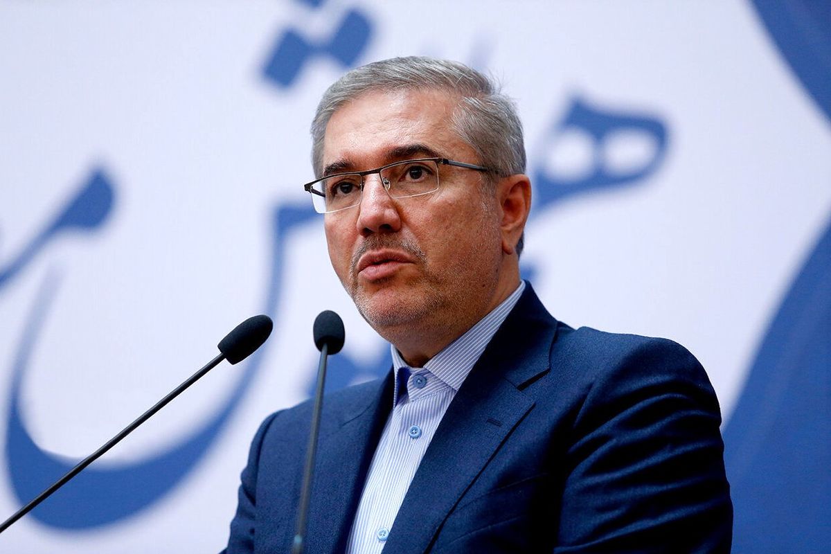 این فرهنگیان منتظر واریزی جدید باشند / قول جدید مقام مسئول به معلمان