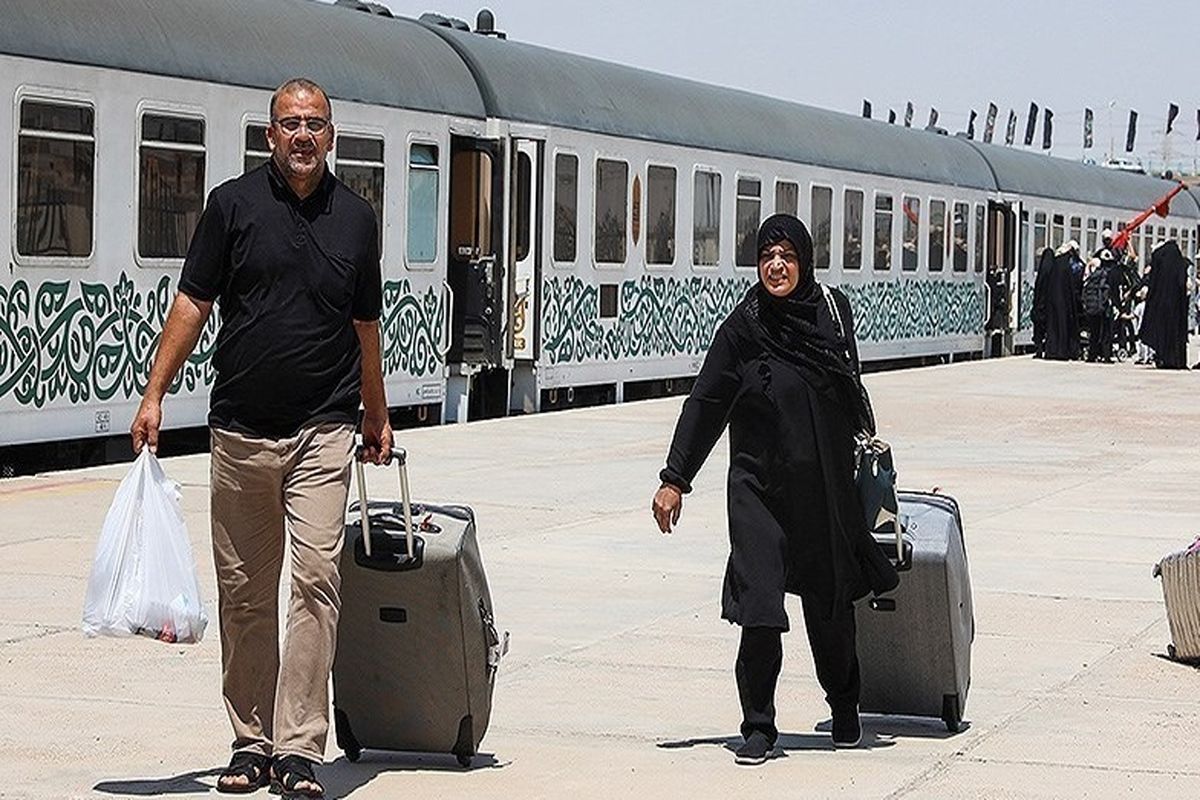 استقبال گسترده مردم از خرید بلیت قطار / جابه جایی ۴۰ میلیون مسافر در ۳ سال آتی