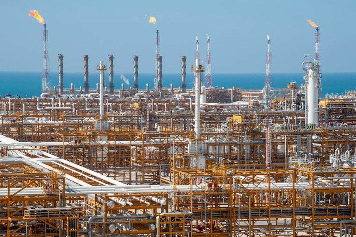 بزرگتری قرارداد گازی تاریخ کشور امضا شد /  تزریق ۹۰۰ میلیارد دلار به اقتصاد ایران