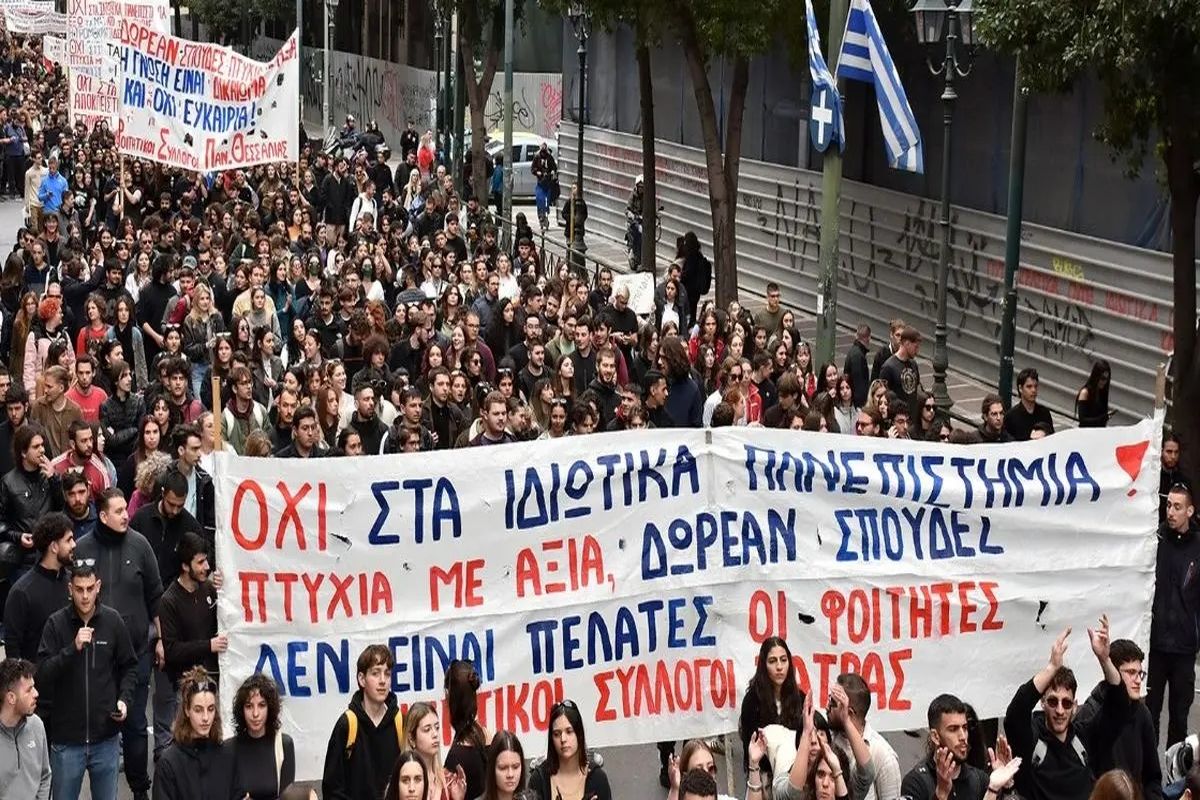 سیاست عجیب دولت صدای اعتراض این فرهنگیان را بلند کرد