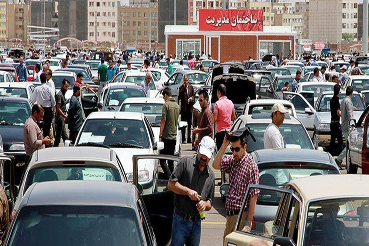 قیمت خودرو تا پایان سال افزایش می‌یابد؟