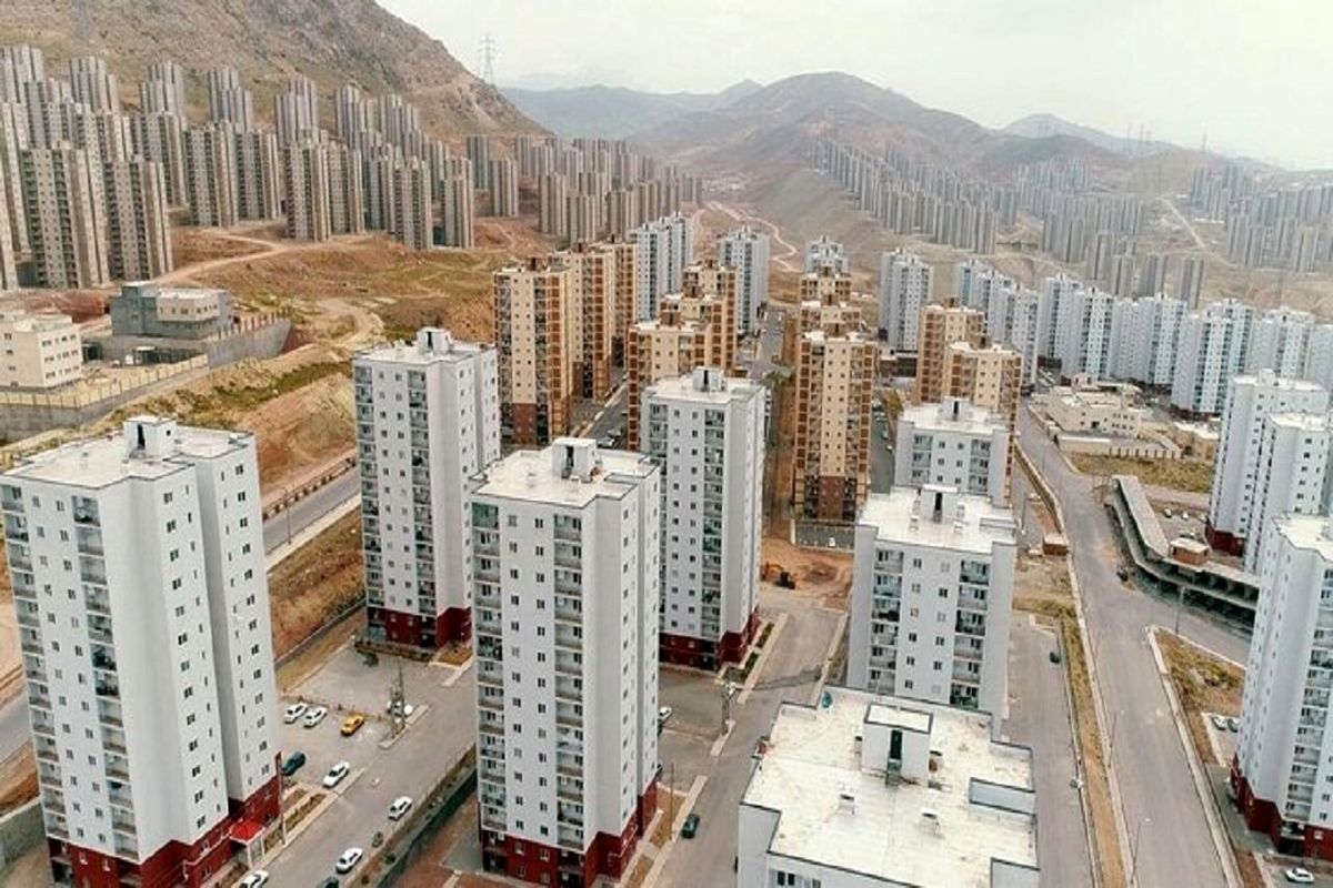 ساخت ۴ میلیون مسکن امکان پذیر نیست