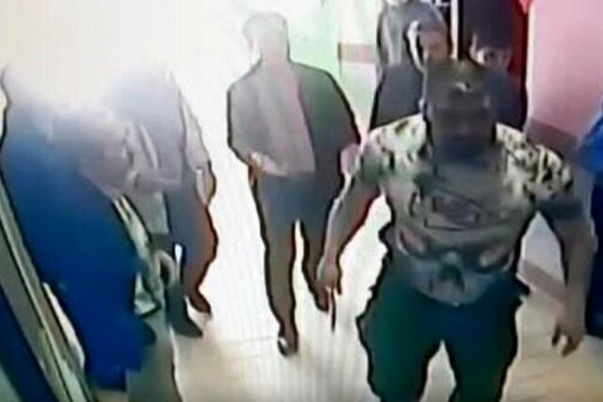 بازداشت عامل قمه‌کشی در یکی از مدارس کرج