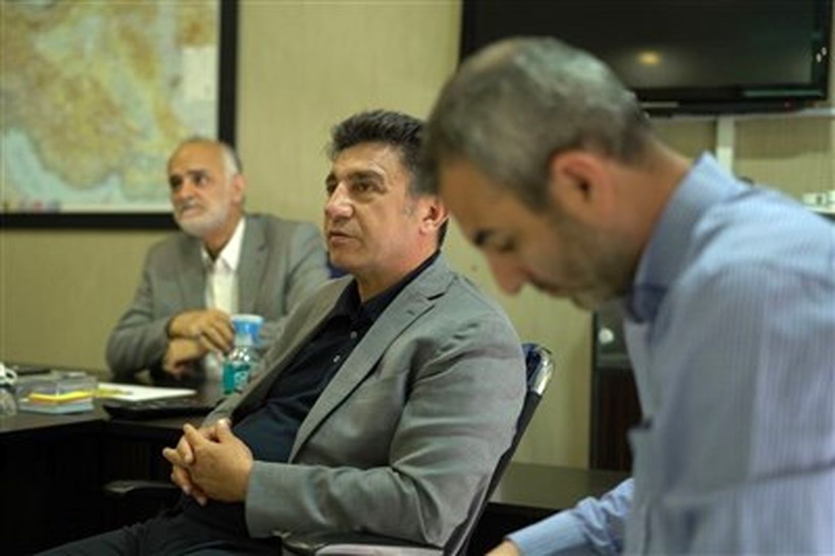 قلعه نویی راهی قطر شد