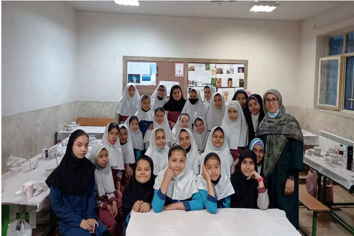 این معلم فرشته است / بی مهری دولت نسبت به او