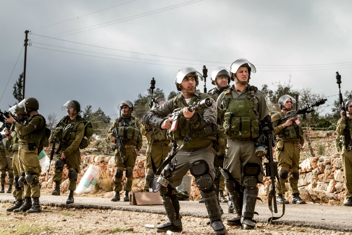 تنها معجزه می‌تواند مانع مرگ‌ ما شود