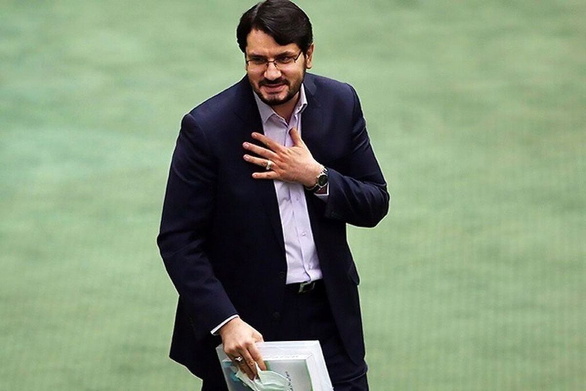 وزیر راه و شهرسازی عازم امارات شد