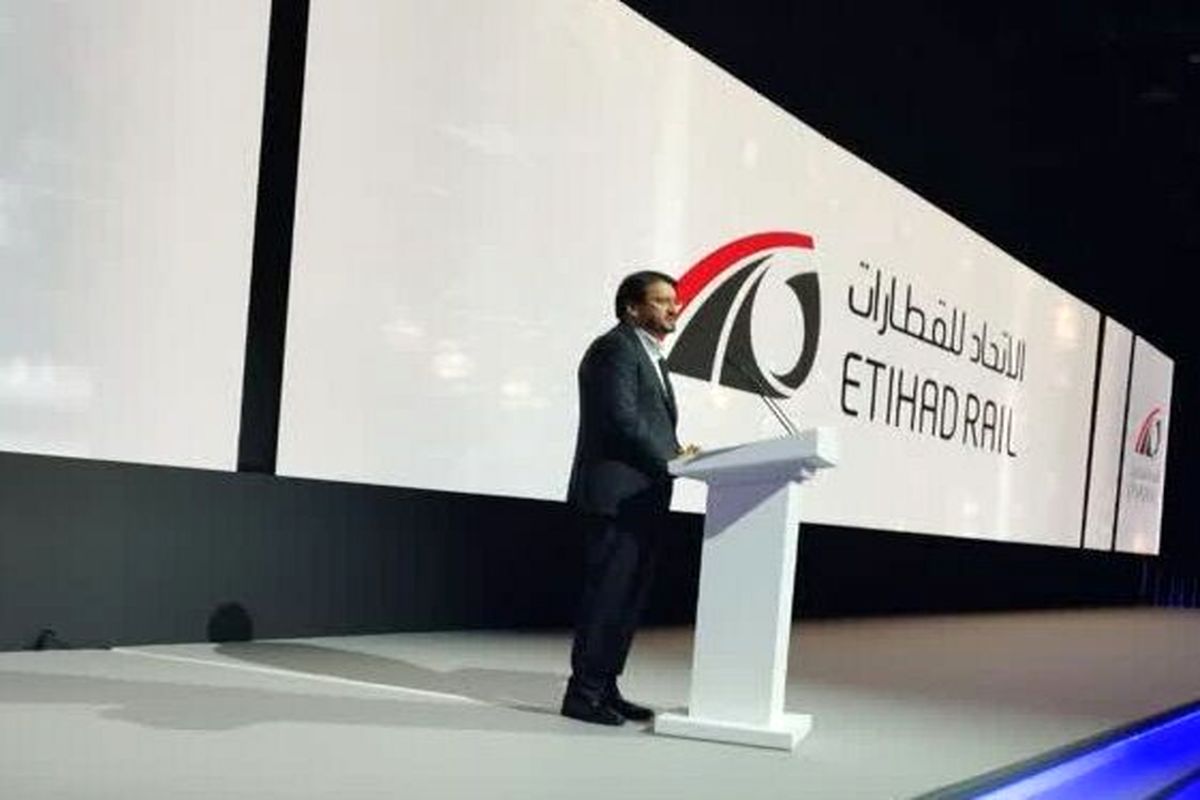 تاکید ایران و امارات بر توسعه روابط بخش‌های مختلف حمل ونقل