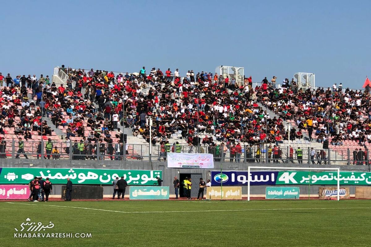 نساجی تهدید کرد؛ مقابل پرسپولیس بازی نمی‌کنیم