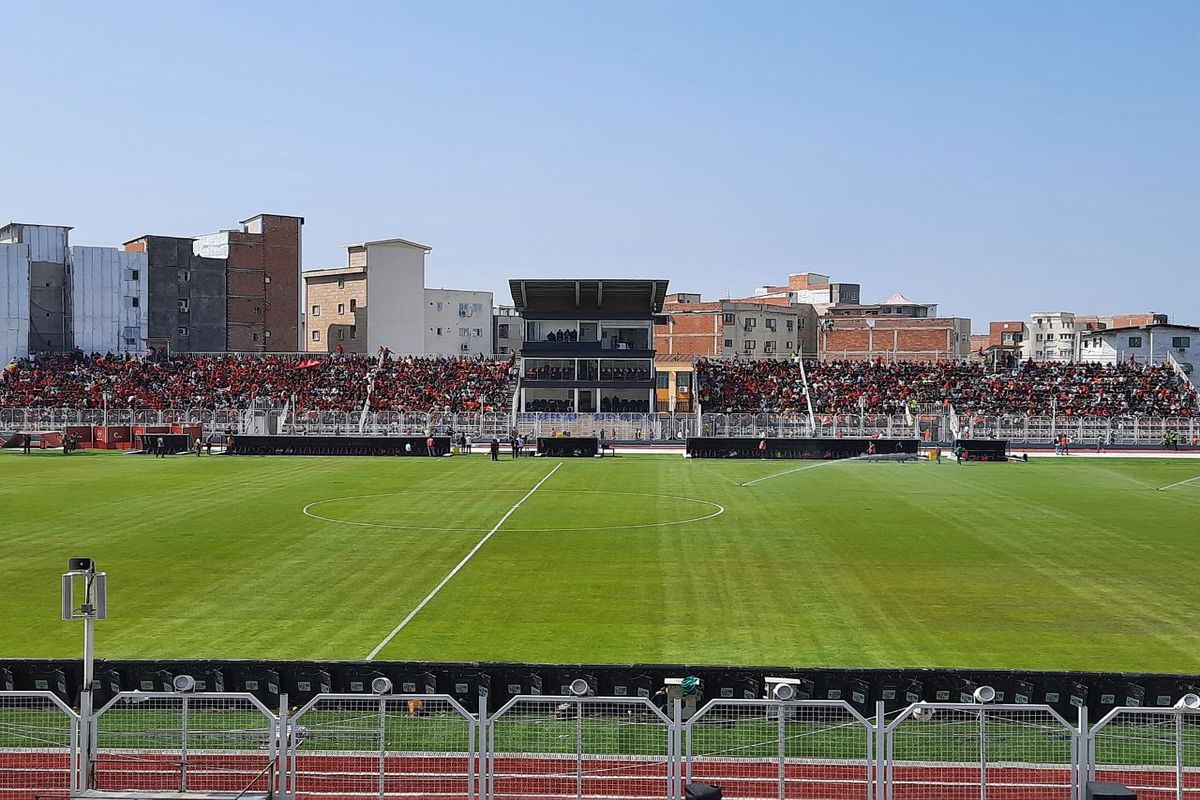 بازار سیاه چند میلیونی برای بازی پرسپولیس-نساجی