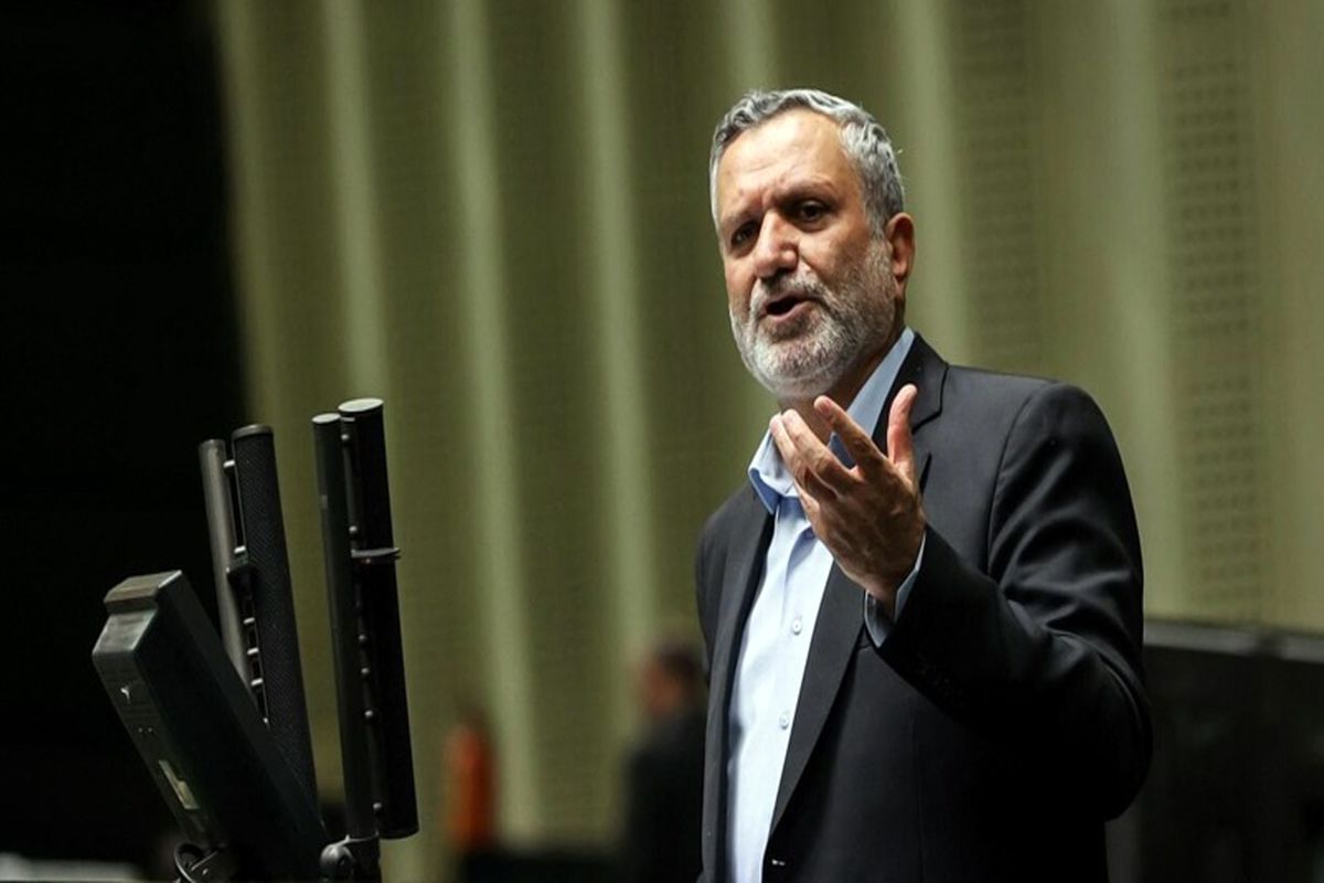 وزیر کار: تراز تجاری ایران مثبت شد