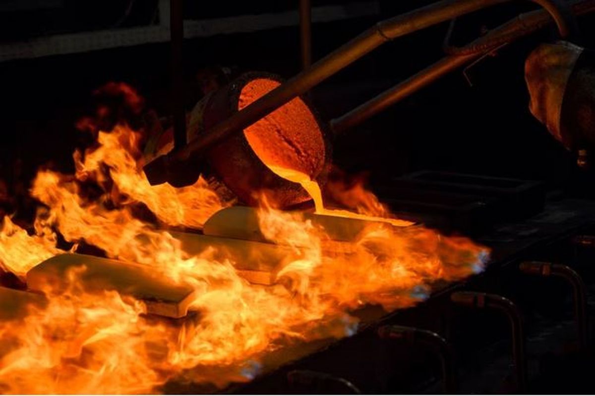 تقویت دلار قیمت طلا را ۵ دلار کاهش داد