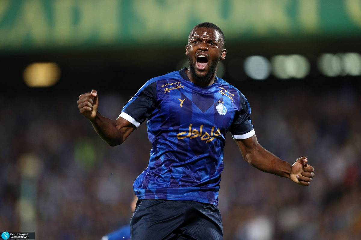 ستاره طلبکار استقلال امروز پول می‌گیرد