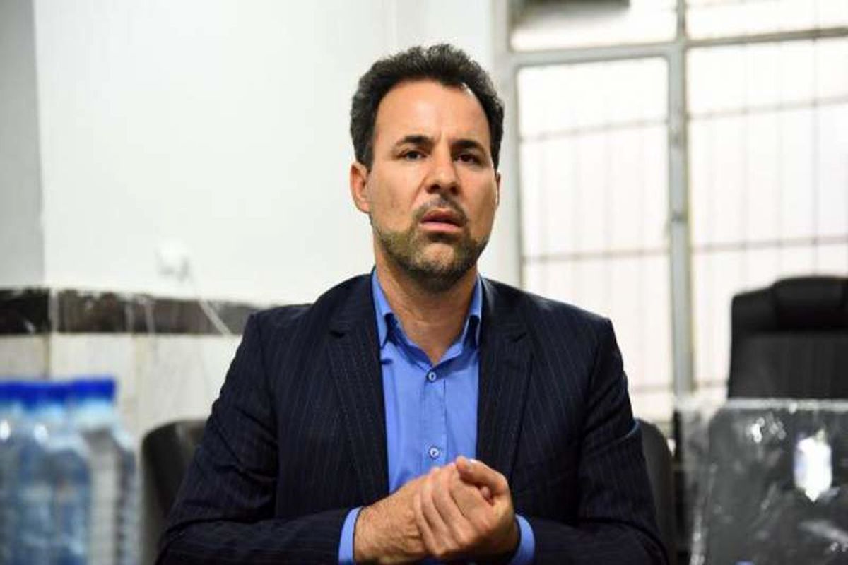 بازدید نماینده سابق مجلس از تیتر کوتاه