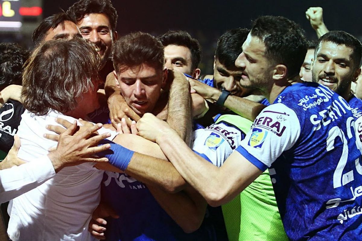 صعود سخت استقلال با دوجین موقعیت