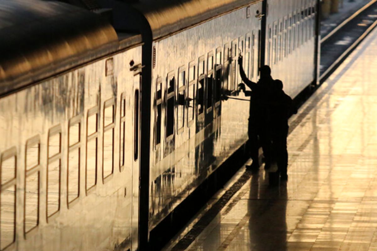 برنامه راه‌آهن برای افزایش ظرفیت قطارهای مسافری چیست؟