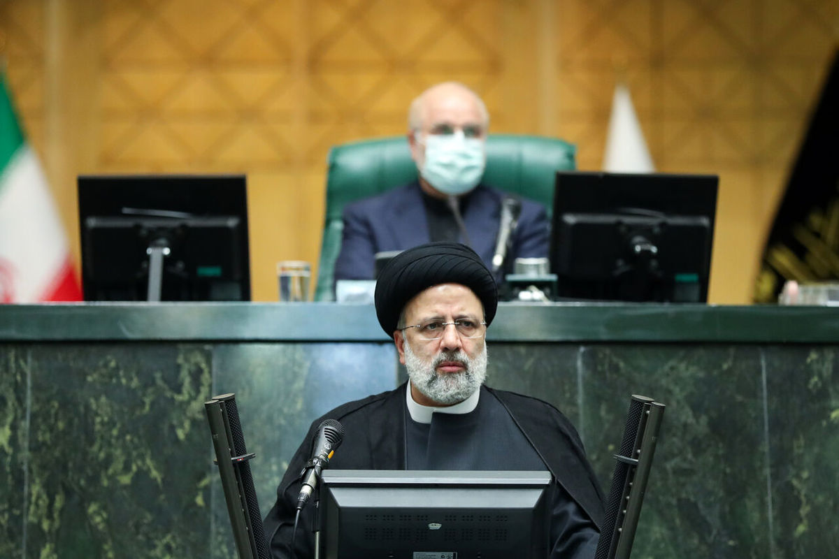 رئیسی به مجلس می‌رود/ تغییرات مجلس در لایحه وزارت بازرگانی