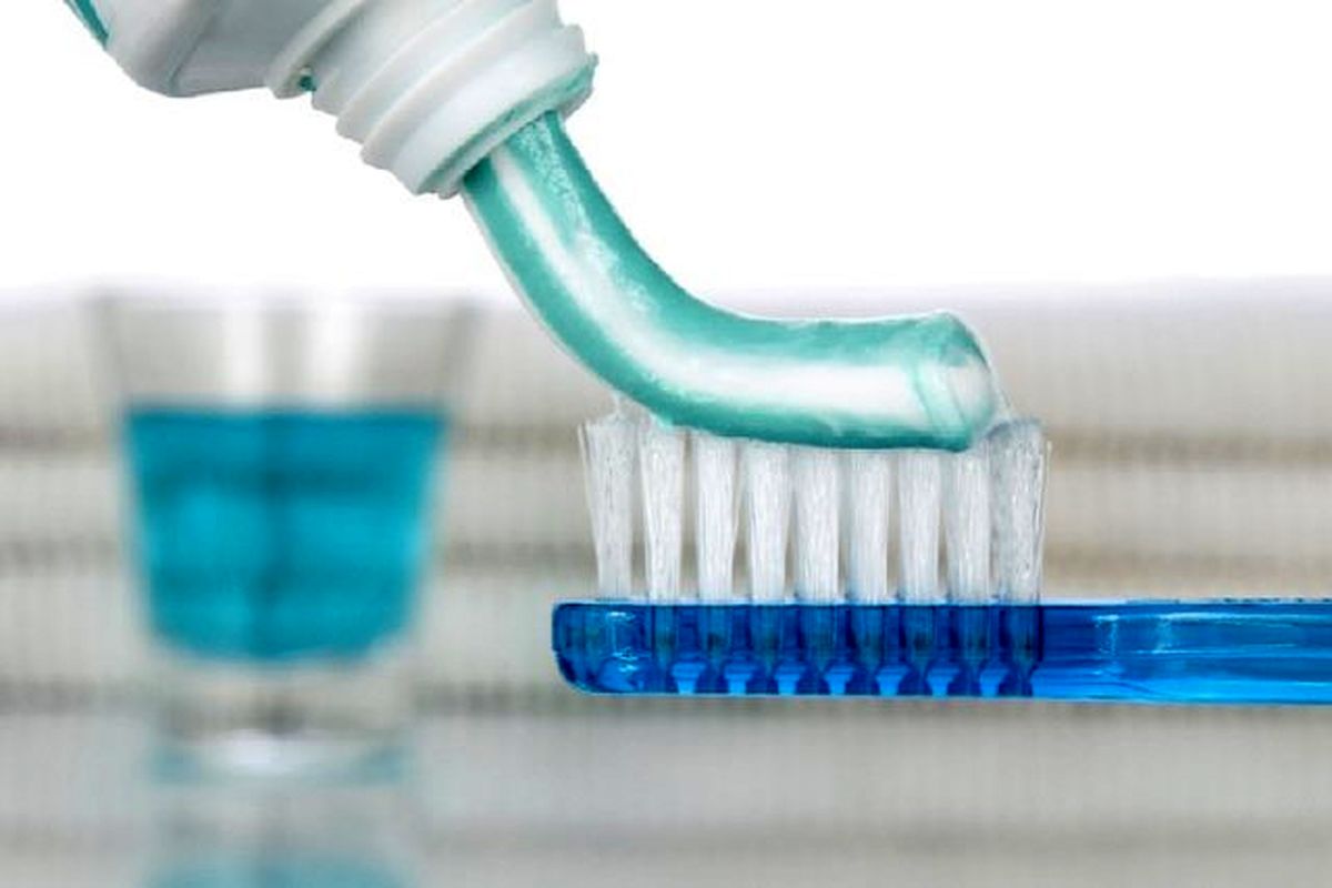 اشتباهات رایج هنگام مسواک زدن