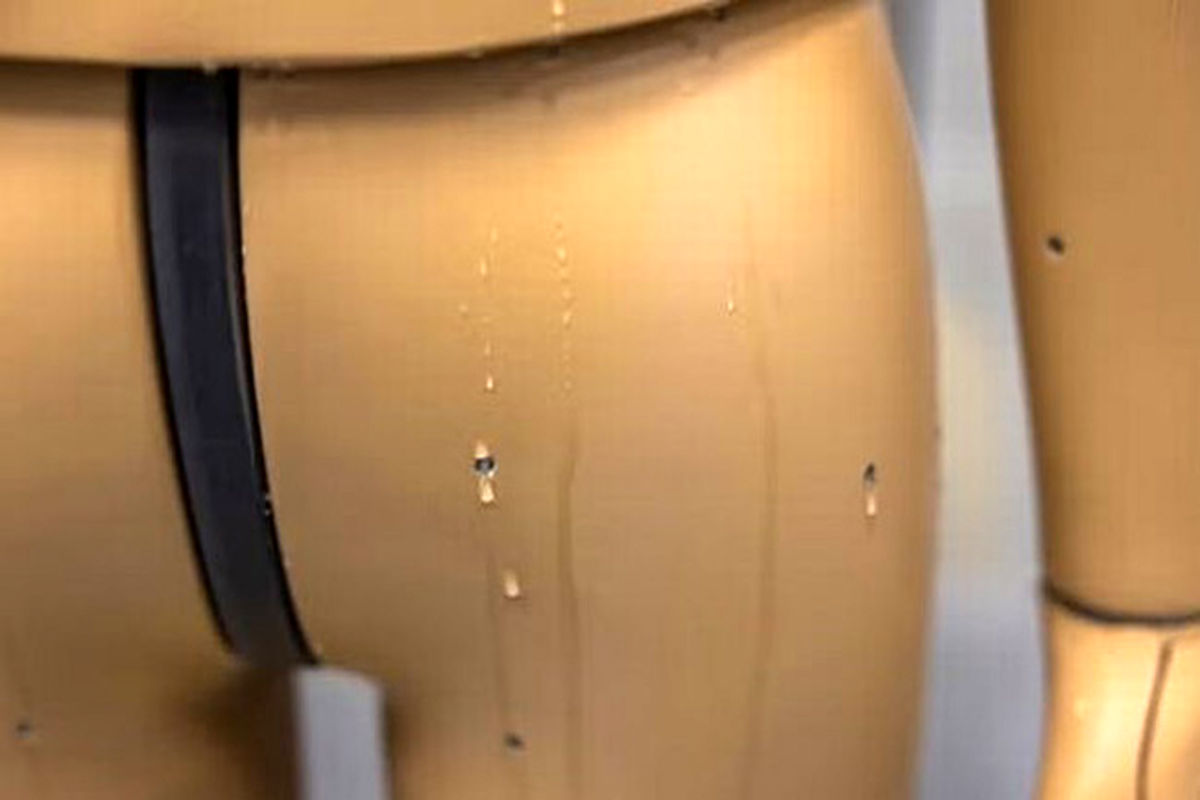 این ربات عرق می کند!