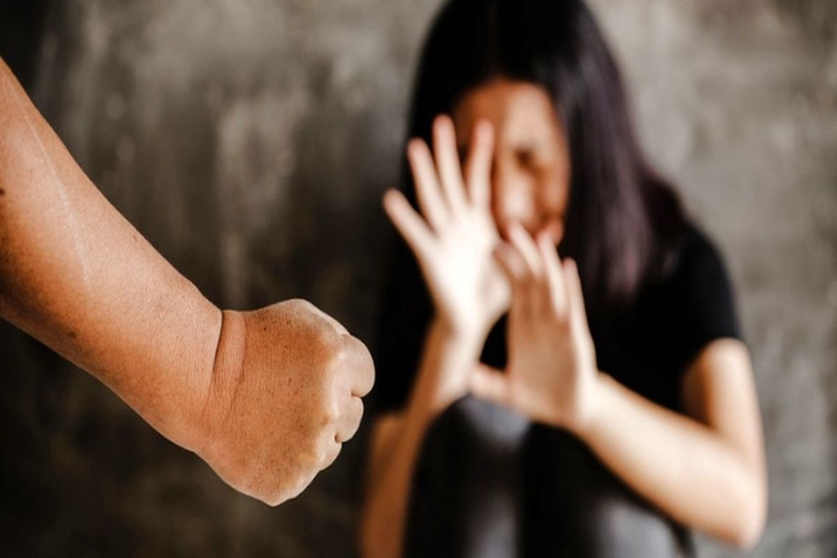 علاقه مردان آلمانی به کتک زدن همسرشان