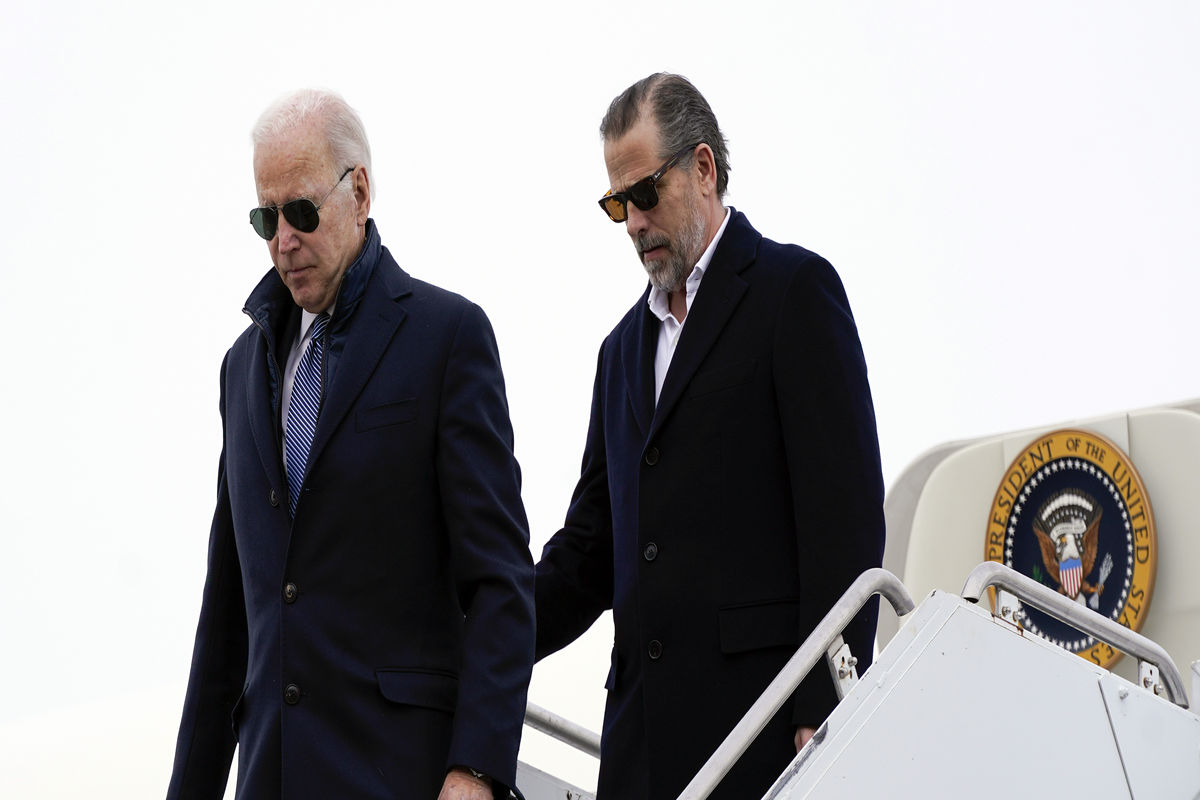 کشف جسد افشا کننده فساد جو بایدن