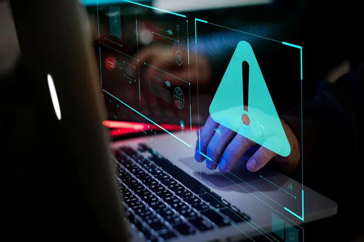 سایت‌های غیرمجاز فروش بلیت هواپیما لو رفتند