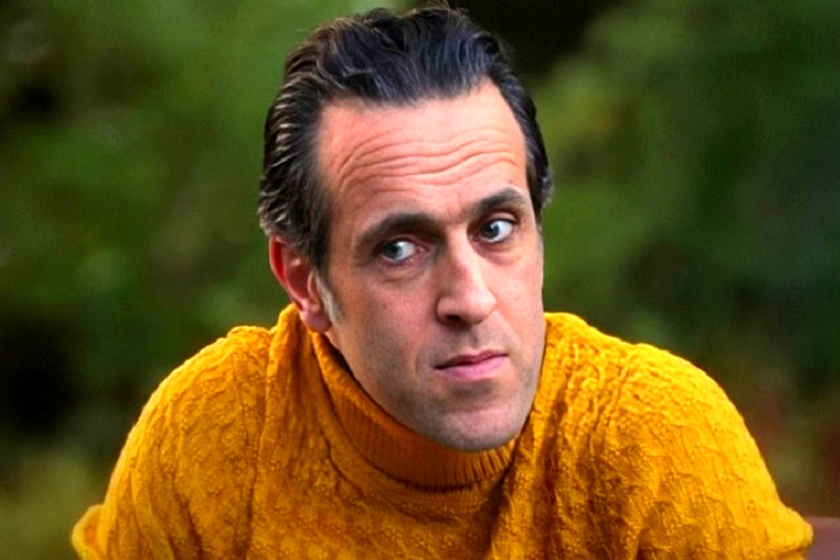 اظهارات خواهر علی کریمی درباره سوء‌استفاده برادرش+ فیلم