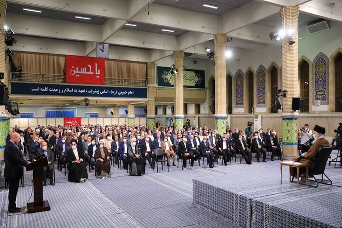 نمایندگان مجلس با رهبر انقلاب دیدار کردند