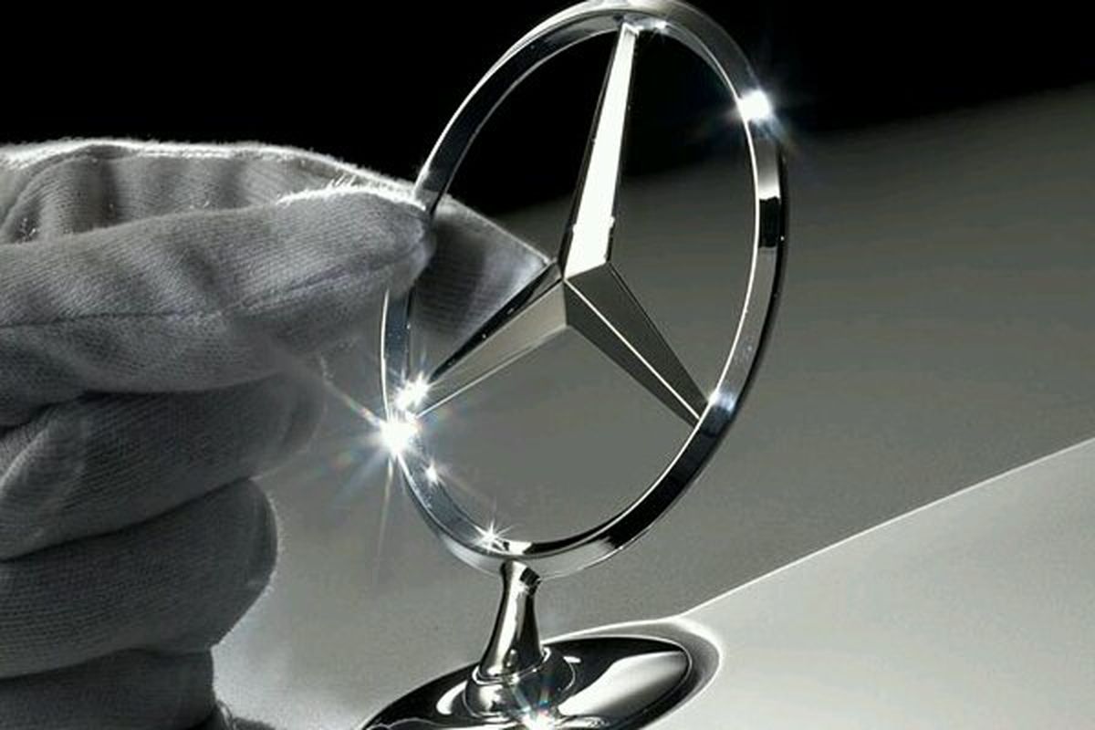 فول آپشن ترین خودروی لوکس در کشور