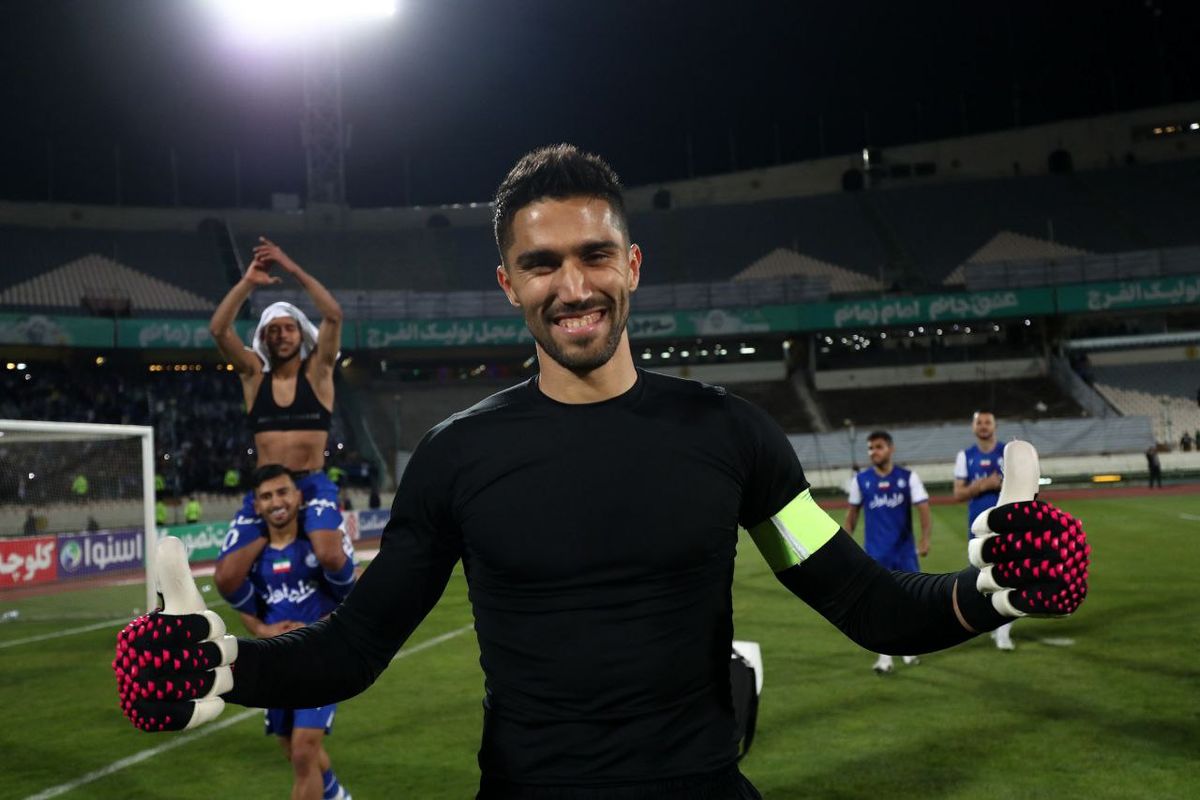 کاپیتان مغضوب همچنان منتظر تماس استقلال