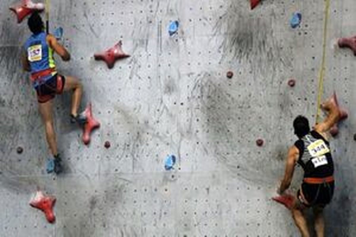 عذرخواهی برات‌زاده پس از توهین به پرچم ایران+فیلم