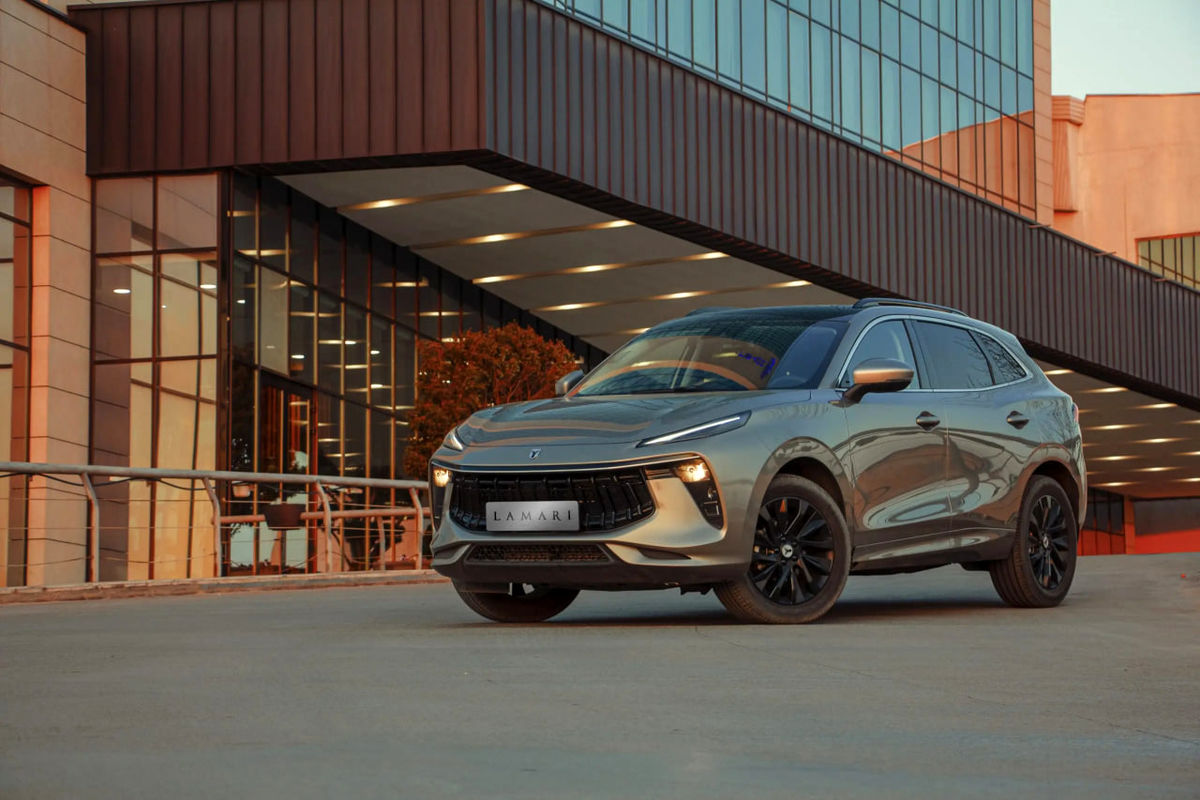 لاماری آپشنال به بازار خودروی ایران رسید + تصاویر و قیمت