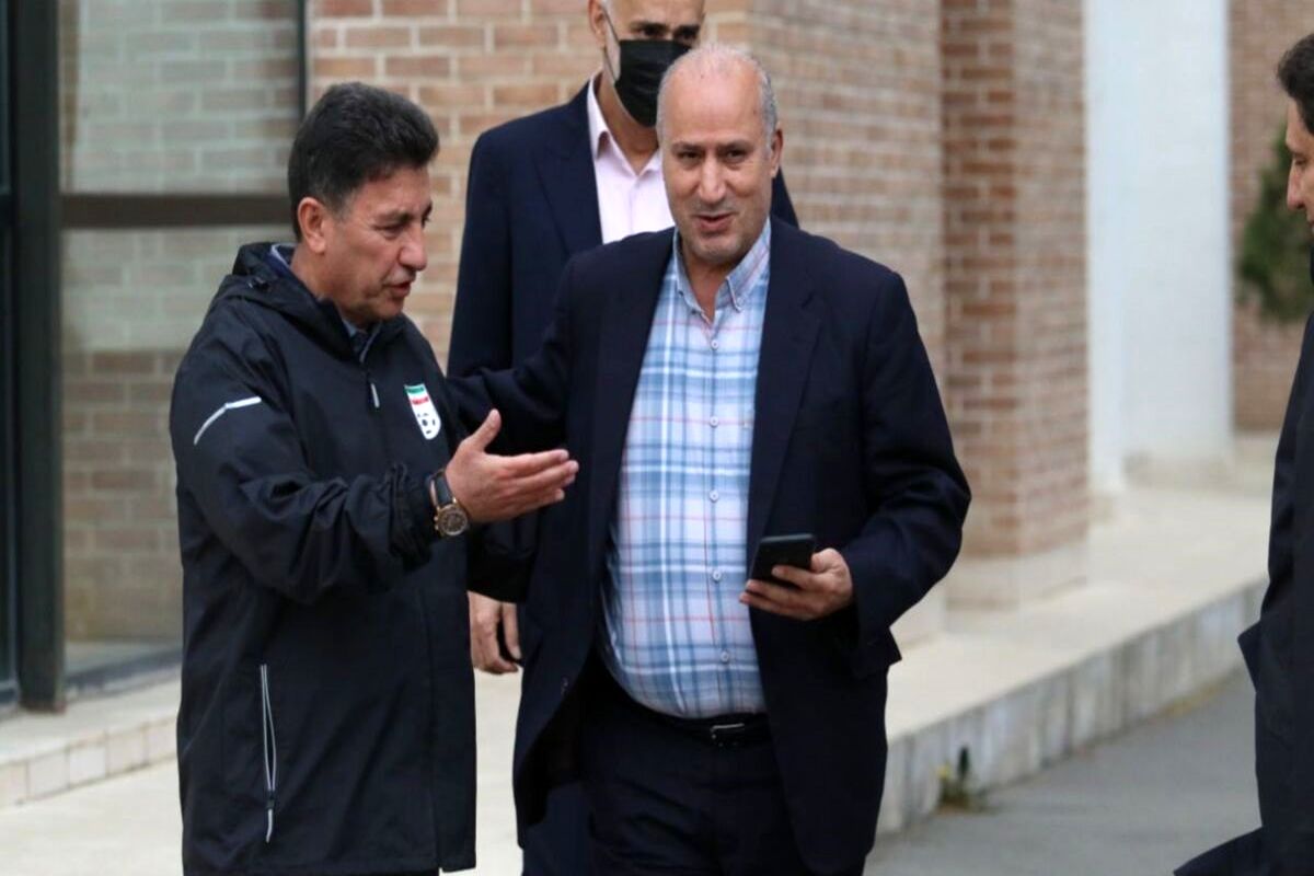 قلعه‌نویی تا جام جهانی سرمربی تیم ملی است اما مشروط